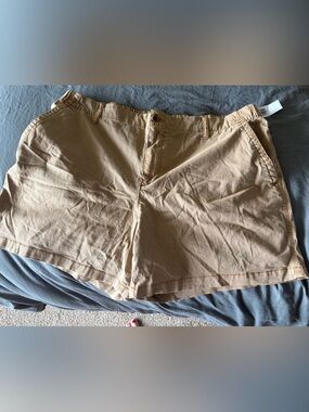 Old Navy khaki Elastic Waist shorts